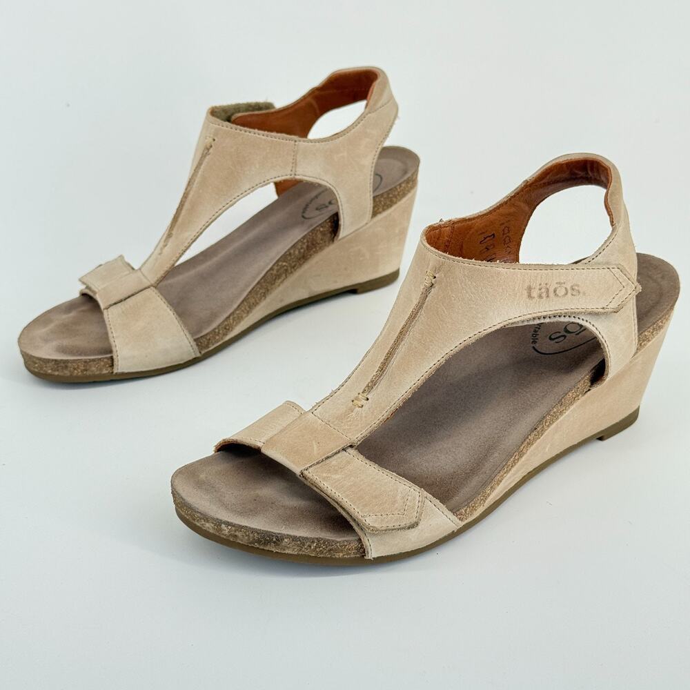 Taos Wedge Sandals Beige Leather Comfort Cork Hook Loop Casual Size 9.5 EU 40 - Picture 2 of 9